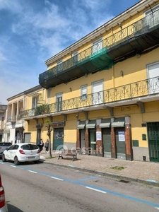 Negozio/Locale commerciale in Affitto in Via Antonio d'Auria 168 a Sant'Anastasia