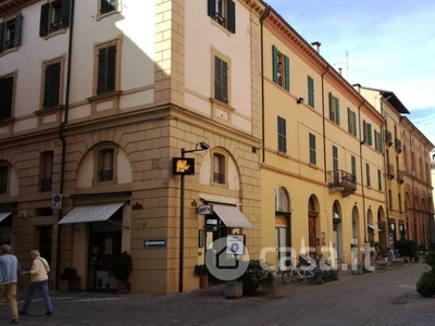 Negozio/Locale commerciale in Affitto in Via Emilia 189 a Imola