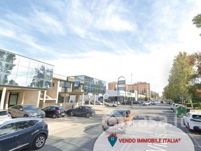 Negozio/Locale commerciale in Affitto in Via Isonzo 75 a Latina