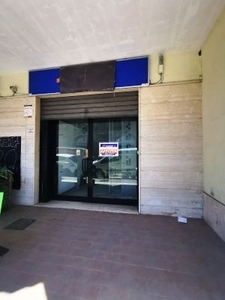 Negozio/Locale commerciale in Affitto in Via V. Emanuele 70 a Maglie