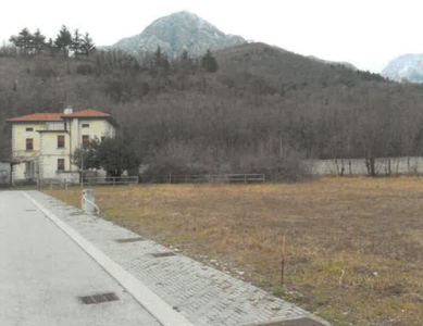 terreno agricolo in vendita a Montereale Valcellina