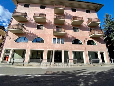 Ufficio in Affitto in Corso Padre Lorenzo a Aosta
