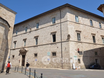 Ufficio in Affitto in Corso V. Emanuele a Ascoli Piceno