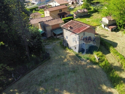 Vendita Casa Indipendente in COREGLIA ANTELMINELLI