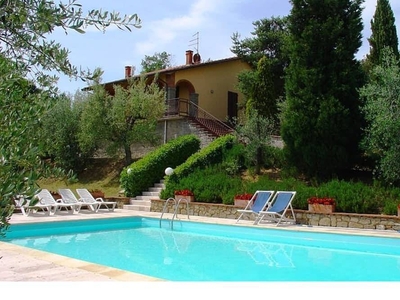 Villa da 8 a 12 persone nella periferia di Monte San Savino in Toscana - con piscina privata, ping p