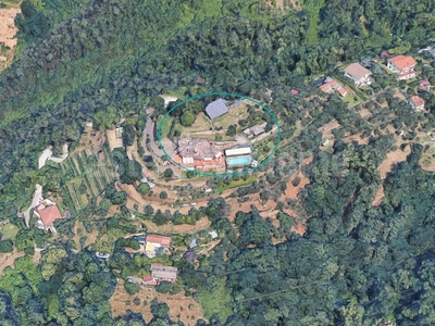 Villa in Vendita a Massa, 1'071'771€, 698 m²
