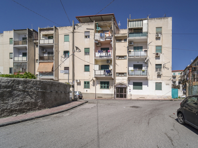 Appartamento di 75 mq in affitto - Messina