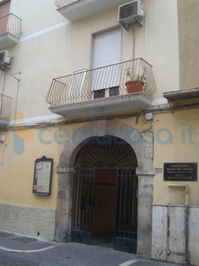 Appartamento Trilocale in ottime condizioni, in vendita in Via Arpi 103, Foggia