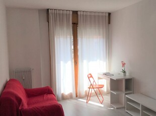 Affittasi stanza in appartamento con 4 camere a S. Pio X, Trento