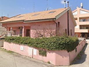 Appartamento in Vendita a Chieti, 165'000€, 100 m²