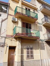 Appartamento in Vendita in Corso Giuseppe la Masa 76 a Trabia