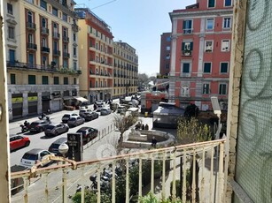 Appartamento in Vendita in Piazzetta Leone a Mergellina 6 a Napoli