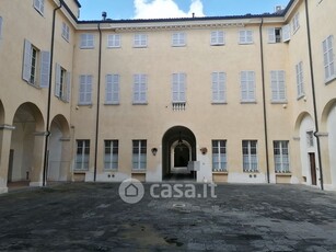 Appartamento in Vendita in Strada Farini, 61 con accesso anche da Via Rondani a Parma