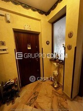 Appartamento in Vendita in Via Alfonso Amorelli a Palermo