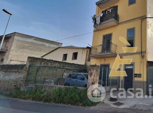 Appartamento in Vendita in Via Badia 68 a Palermo