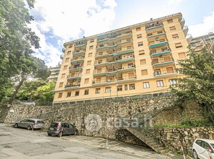 Appartamento in Vendita in Via Capri 71 a Genova