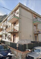 Appartamento in Vendita in Via Ciaculli a Palermo