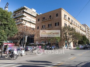 Appartamento in Vendita in Via Dante 40 a Palermo