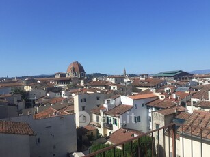 Appartamento in Vendita in Via delle Ruote a Firenze