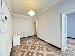 Appartamento in Vendita in Via Eugenio Ruspoli 1 a Genova