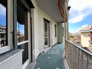 Appartamento in Vendita in Via Flavia Steno a Genova