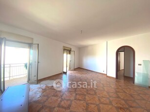 Appartamento in Vendita in Via Francesco Petrarca 23 a Isola delle Femmine