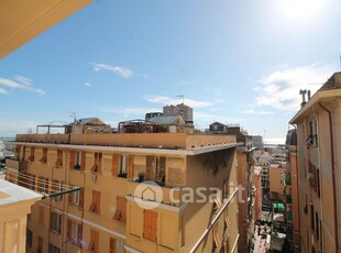 Appartamento in Vendita in Via Giacomo Balbi Piovera 19 a Genova