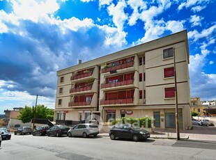 Appartamento in Vendita in Via Roma 84 a Putignano