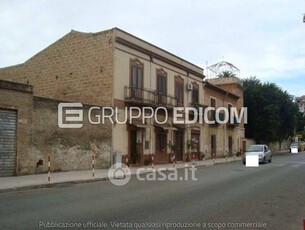 Appartamento in Vendita in Via San Lorenzo a Palermo