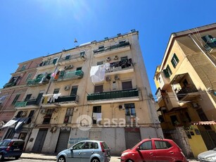 Appartamento in Vendita in Via Silio Italico 19 a Napoli