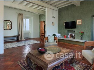 Appartamento in Vendita in Via Toscanella a Firenze