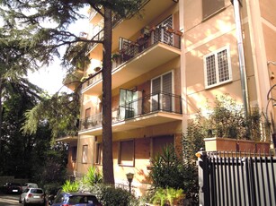 Appartamento in Via Fonte Dell'amore, Roma (RM)
