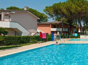 Appartamento vacanze per 8 persone con giardino