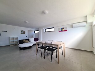 Bilocale in Affitto a Catanzaro, zona Catanzaro Lido, 350€, 65 m², arredato