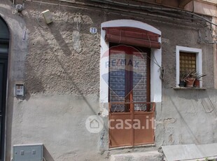 Casa indipendente in Vendita in Via Fratelli Giuffrida Lojacono 28 a Catania