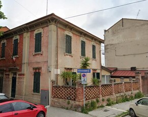 Casa singola in vendita a Jesi Ancona