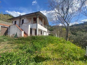 Casa singola in vendita a Sarzana La Spezia Falcinello