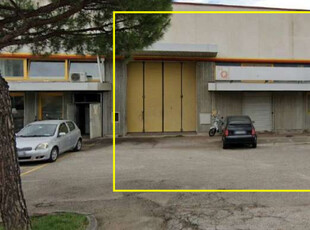 magazzino-laboratorio in vendita a Rimini