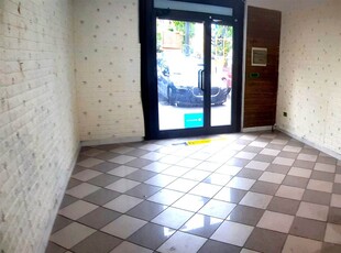 Negozio / Locale in vendita a Firenze - Zona: 10 . Leopoldo, Rifredi