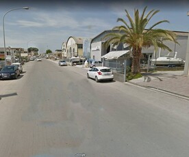 Negozio / Locale in vendita a Follonica