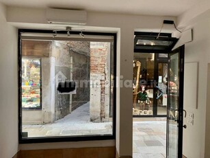 Negozio / Locale in vendita a Venezia