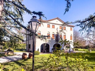 Palazzina commerciale in vendita a Villorba