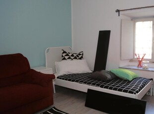 Stanza in affitto in appartamento con 6 camere da letto a Cristo Re, Trento