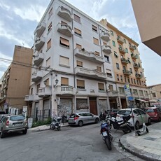 Ufficio / Studio in vendita a Palermo - Zona: Maqueda