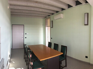 Ufficio / Studio in vendita a Rovigo