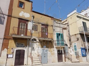 Villa in Vendita in Corso Vittorio Emanuele III 17 a Sannicandro di Bari