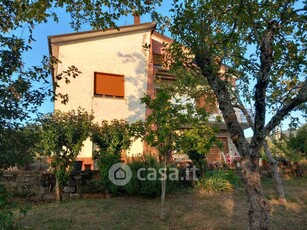 Villa in Vendita in Località Boccolo dei Tassi a Bardi