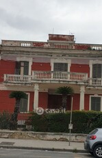 Villa in Vendita in Via Alessandro Manzoni 184 a Napoli