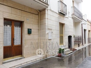 Villa in Vendita in Via Conte Arcamone 16 a Sannicandro di Bari