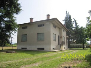 villa indipendente in vendita a Farra d'Isonzo